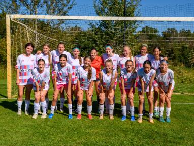 2025.09.28 Post Tourney Team Picture