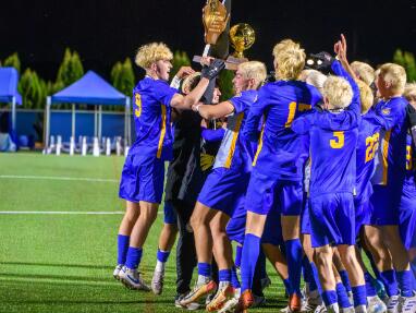 8 Trophy Celebrations